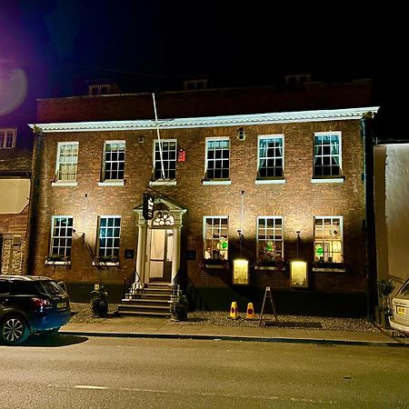 The Limes Bar And Hotel Needham Market Exterior photo